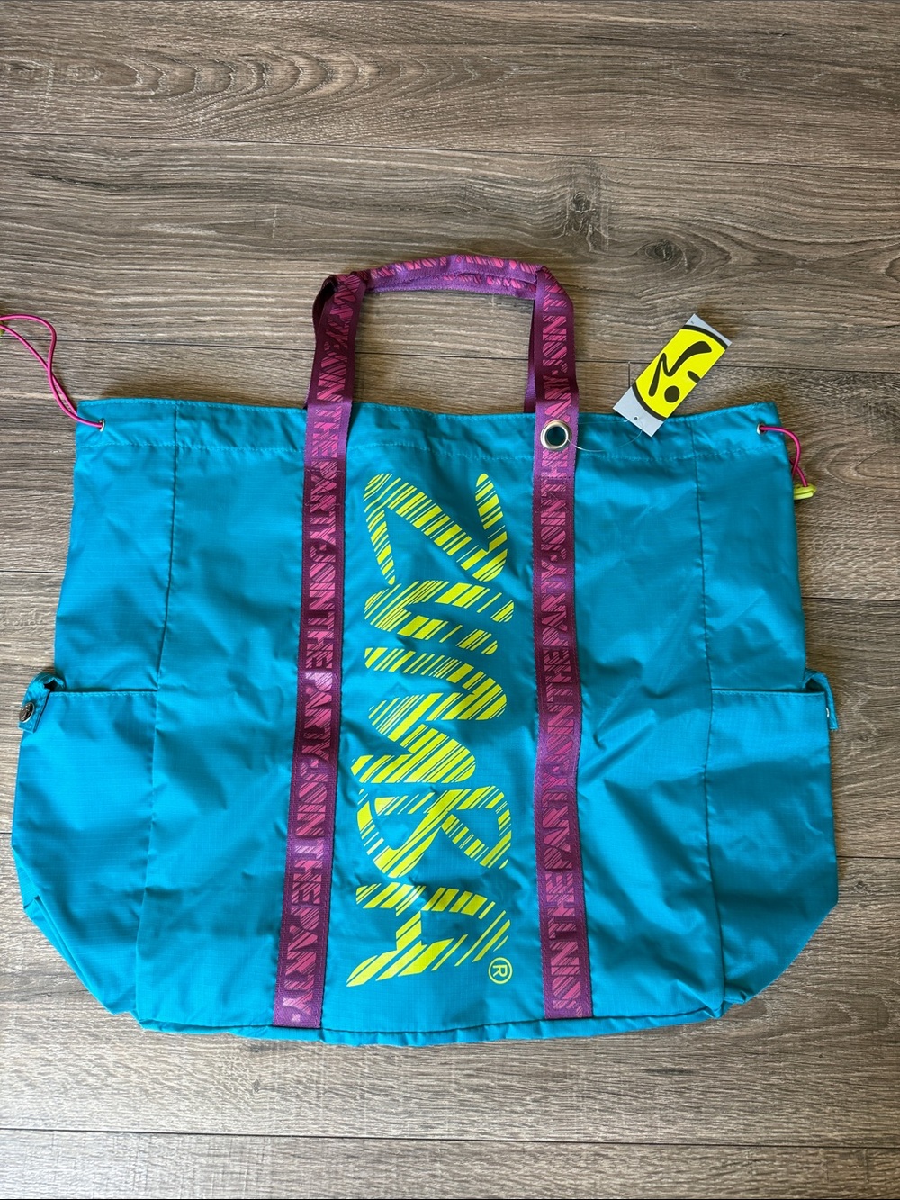 Zumba Fast Dash Tote XL tote bag